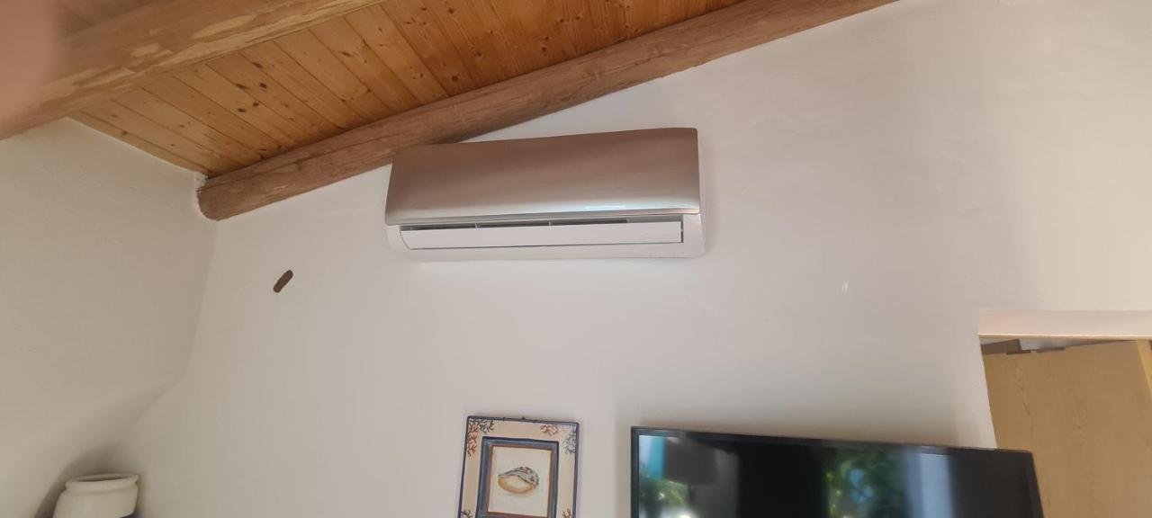 Beautiful House In Stunning Nature, 22 Minutes From Beaches, 5 Minutes To Lake, Air Condition Cool And Heat, And Very Fast Internet In All Rooms, Dishwasher, Washing Machine And Induction Cooking Silves Εξωτερικό φωτογραφία